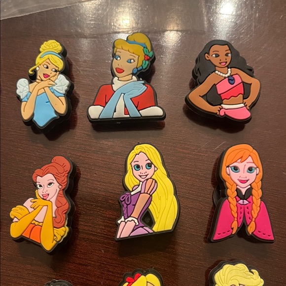 Disney Princess Character Shoe Charms - 15 piece  Set nwt - Picture 3 of 7